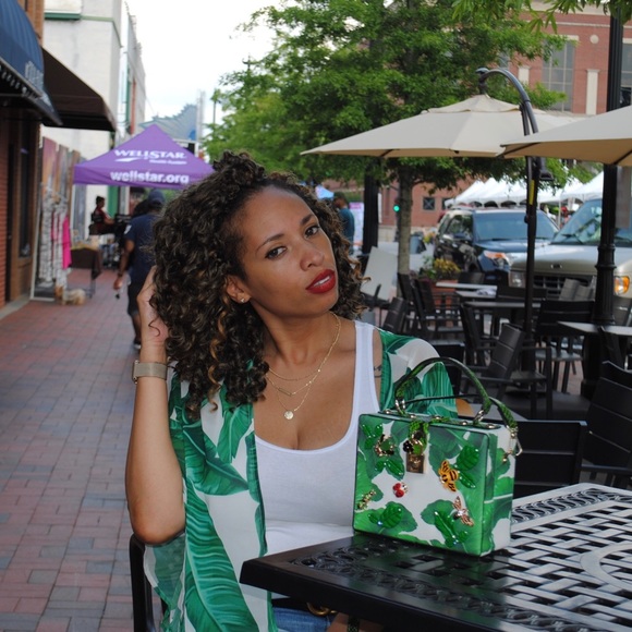 Meet your Posher, Haniyah - Picture 2 of 4